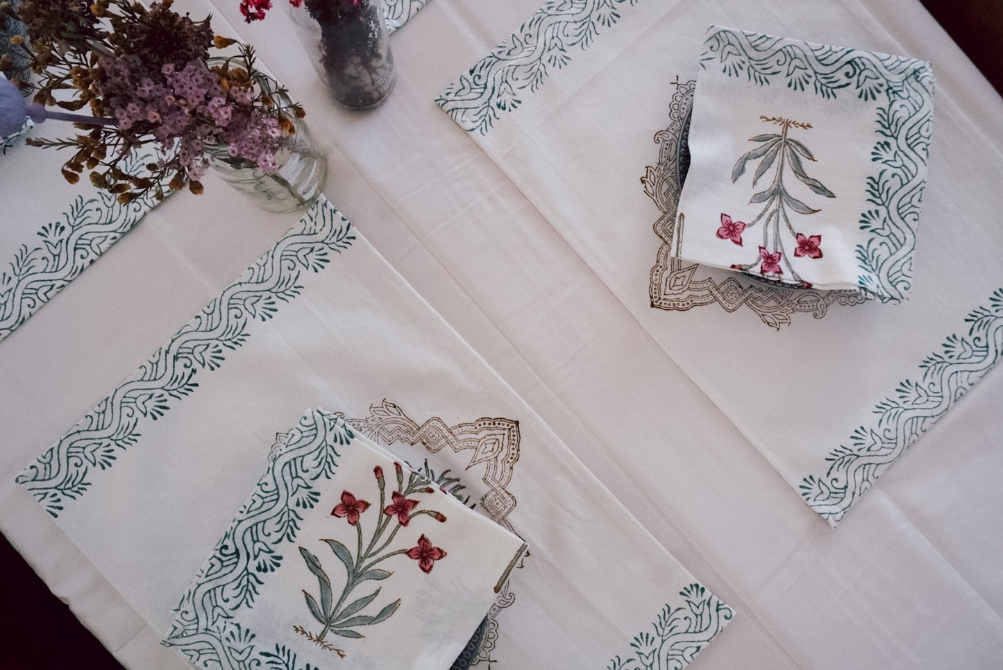 Rukh Table Placement Mats and Napkins (Set of 6) - Wildalaya