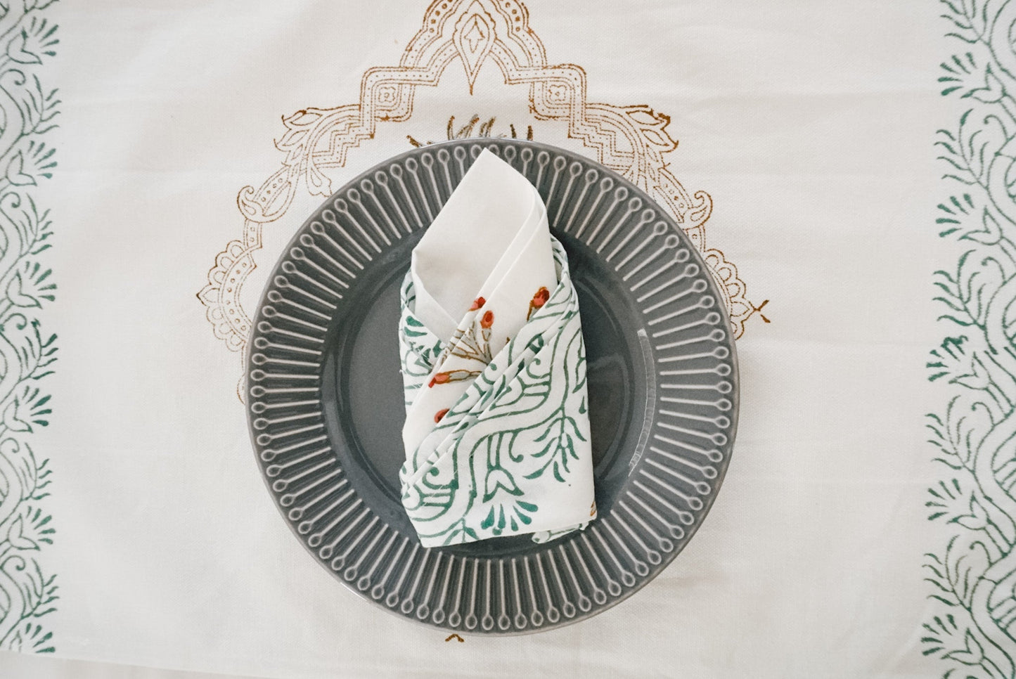 Rukh Table Placement Mats and Napkins (Set of 6) - Wildalaya