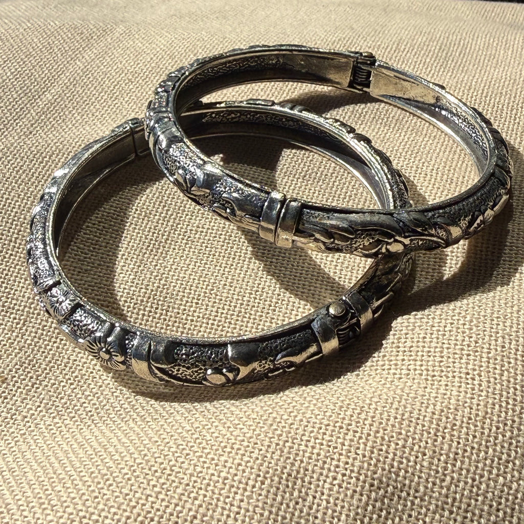 Oxidised Adjustable Bangles