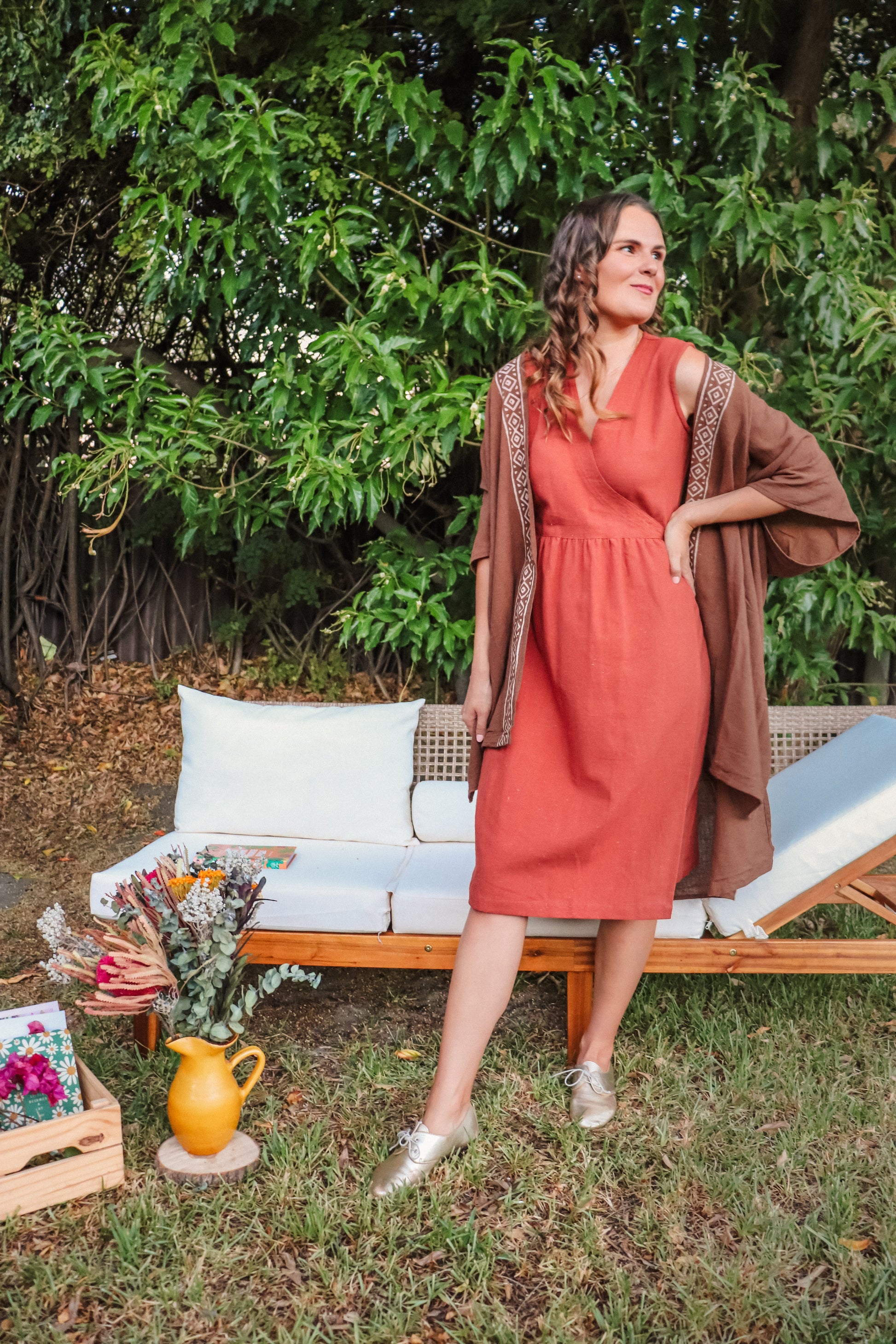Hemp Terracotta Cape